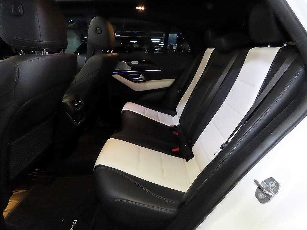 벤츠 GLE 클래스 GLE 클래스 W167 GLE 400d 4MATIC 쿠페 이미지 7