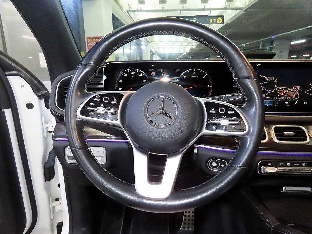 벤츠 GLE 클래스 GLE 클래스 W167 GLE 400d 4MATIC 쿠페 이미지 8
