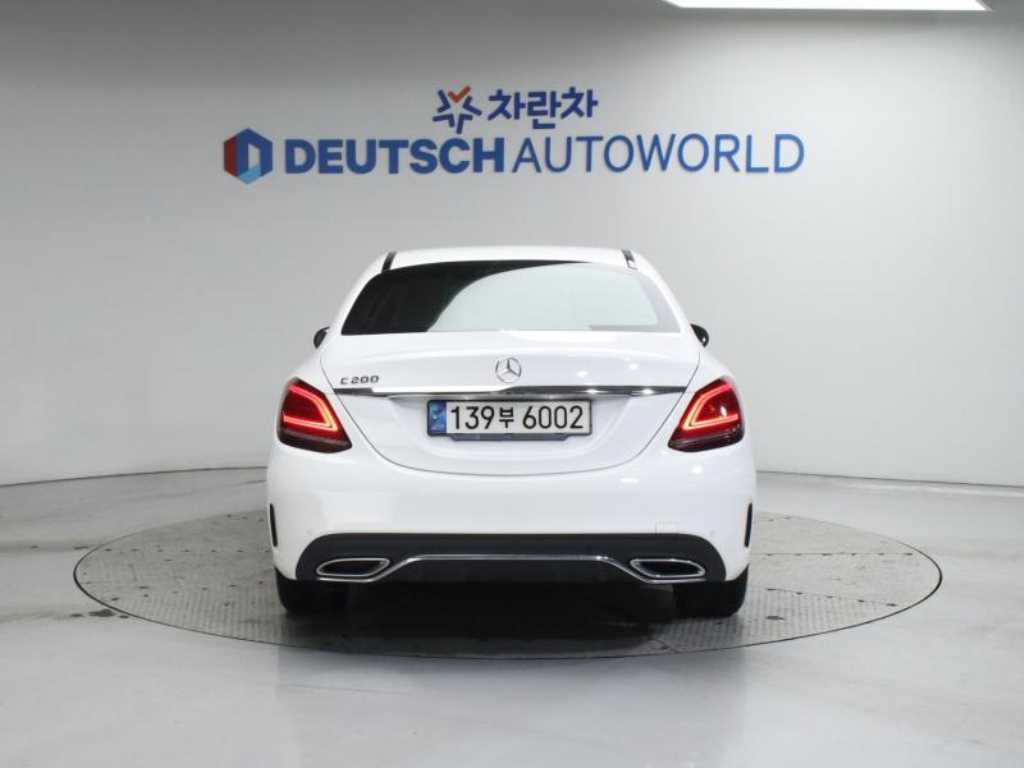 벤츠 C 클래스 C클래스 W205 C200 AMG LINE 이미지 4