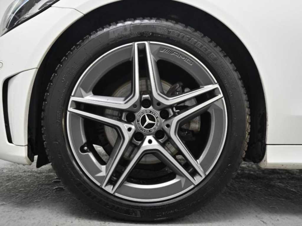 벤츠 C 클래스 C클래스 W205 C200 AMG LINE 이미지 5