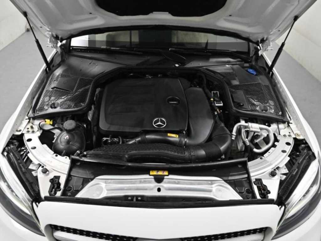벤츠 C 클래스 C클래스 W205 C200 AMG LINE 이미지 6