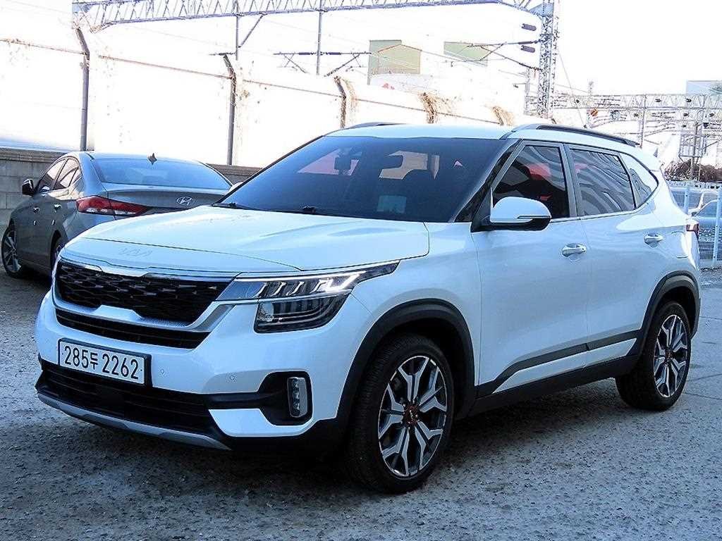 기아 셀토스 가솔린 1.6 터보 2WD 시그니처 이미지 2