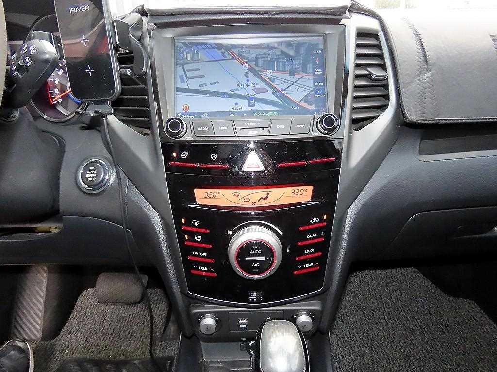 KG모빌리티(쌍용) 티볼리 티볼리 아머 2WD 가솔린 LX 이미지 13
