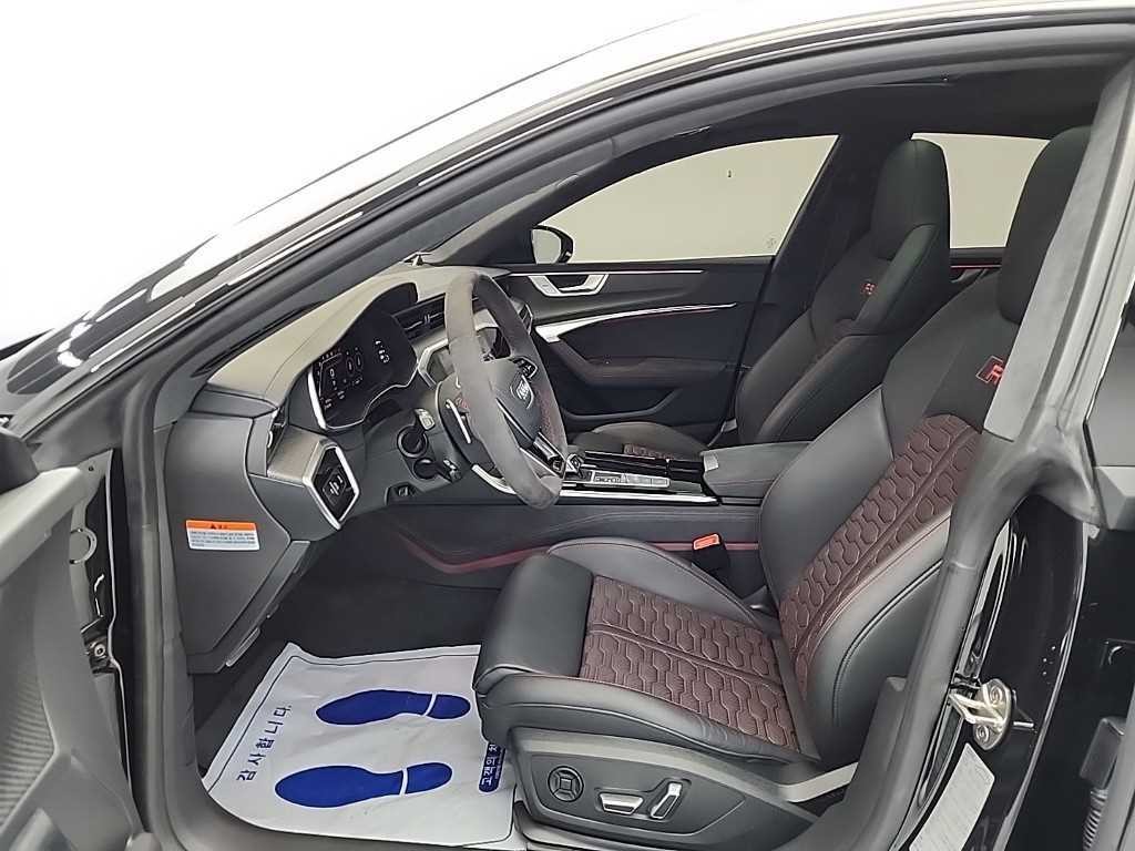 아우디 RS7 RS7 (4K) 4.0 TFSI  콰트로 퍼포먼스 이미지 11