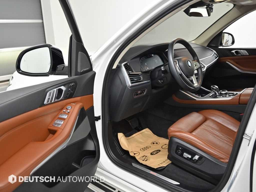 BMW X7 X7 (G07) xDrive 40d 디자인 퓨어 엑셀런스 6인승 이미지 11