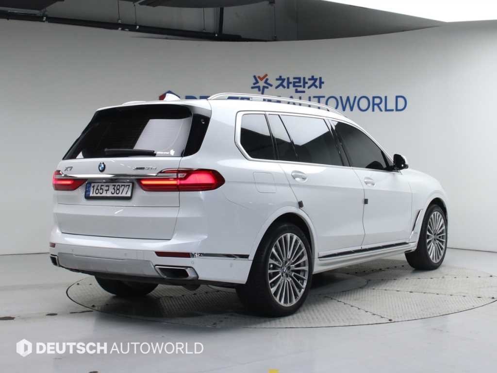 BMW X7 X7 (G07) xDrive 40d 디자인 퓨어 엑셀런스 6인승 이미지 2