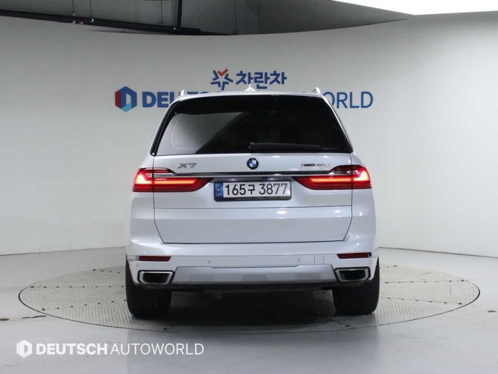 BMW X7 X7 (G07) xDrive 40d 디자인 퓨어 엑셀런스 6인승 이미지 4