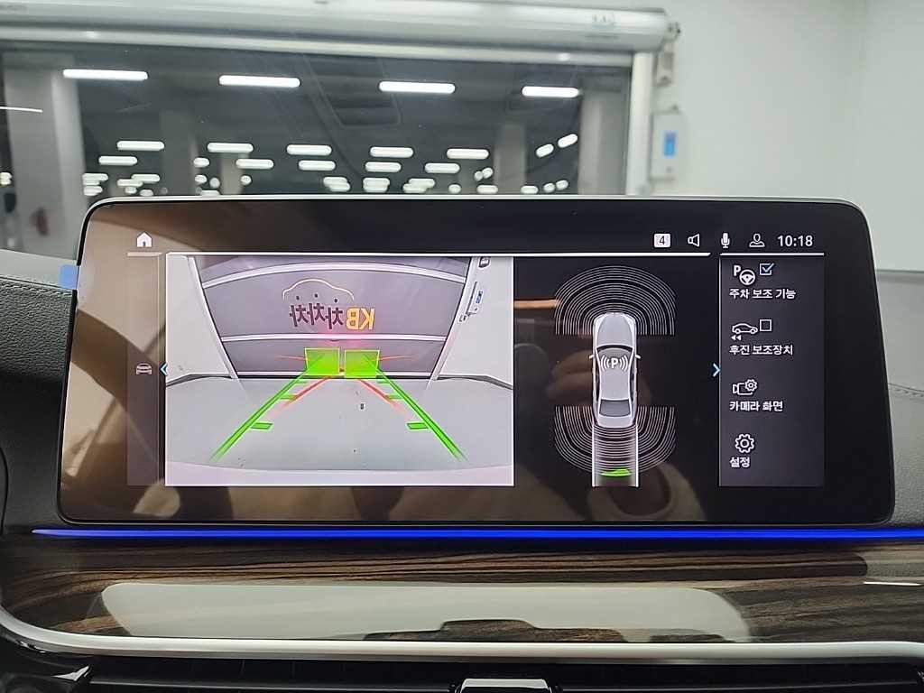 BMW 5시리즈 5시리즈 (G30) 520i 럭셔리 이미지 16