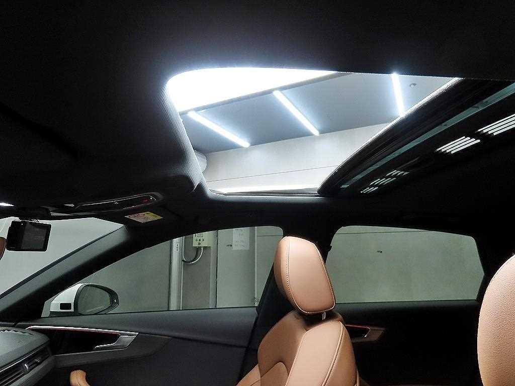 아우디 A4 A4 (B9) 45 TFSI 콰트로 프리미엄 이미지 15