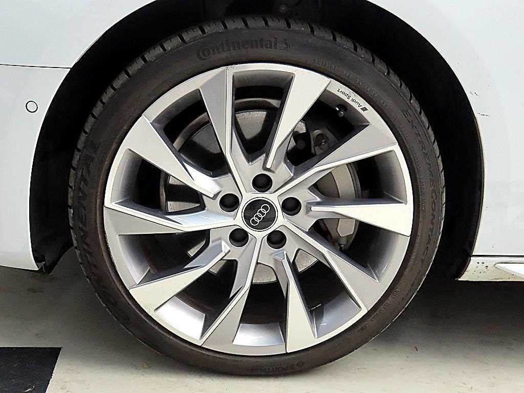 아우디 A4 A4 (B9) 45 TFSI 콰트로 프리미엄 이미지 19