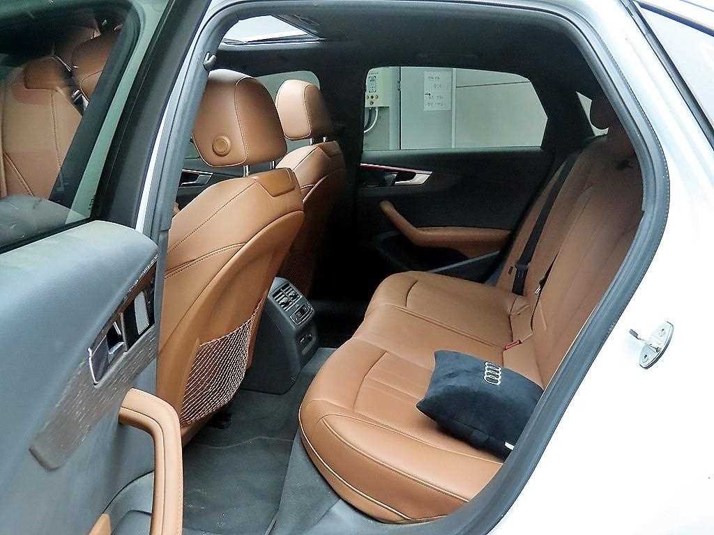 아우디 A4 A4 (B9) 45 TFSI 콰트로 프리미엄 이미지 6