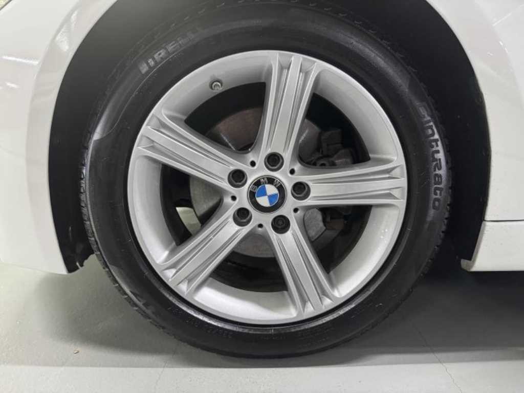 BMW 3시리즈 3시리즈 (F30) 320d 이미지 18