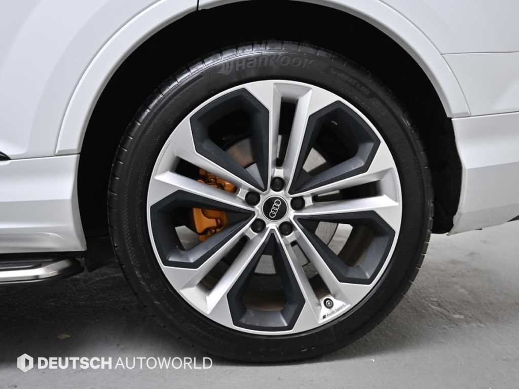 아우디 Q7 Q7 (4M) 55 TFSI 콰트로 프리미엄 이미지 5