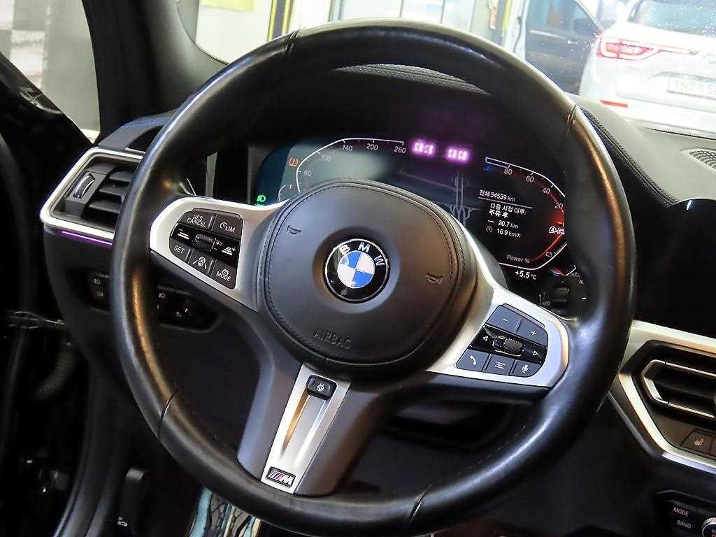 BMW 3시리즈 3시리즈 (G20) 320d 투어링 M 스포츠 이미지 8