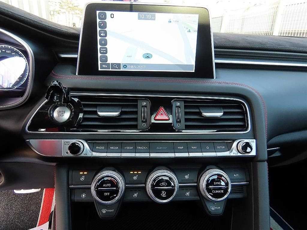 제네시스 G70 3.3T 스포츠 AWD 프레스티지 이미지 14