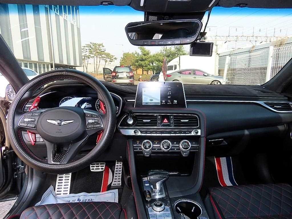 제네시스 G70 3.3T 스포츠 AWD 프레스티지 이미지 7