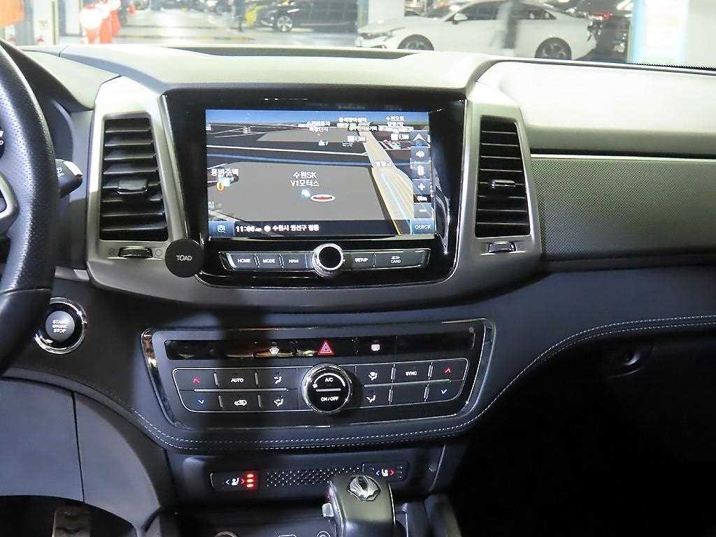 KG모빌리티(쌍용) 렉스턴 렉스턴 스포츠 칸 디젤 2.2 4WD 프로페셔널 S 이미지 11