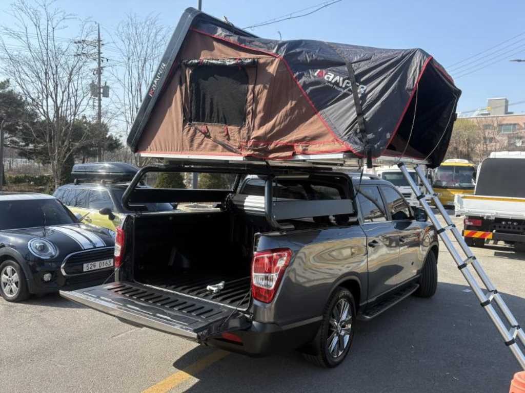 KG모빌리티(쌍용) 렉스턴 렉스턴 스포츠 칸 디젤 2.2 4WD 프로페셔널 S 이미지 4