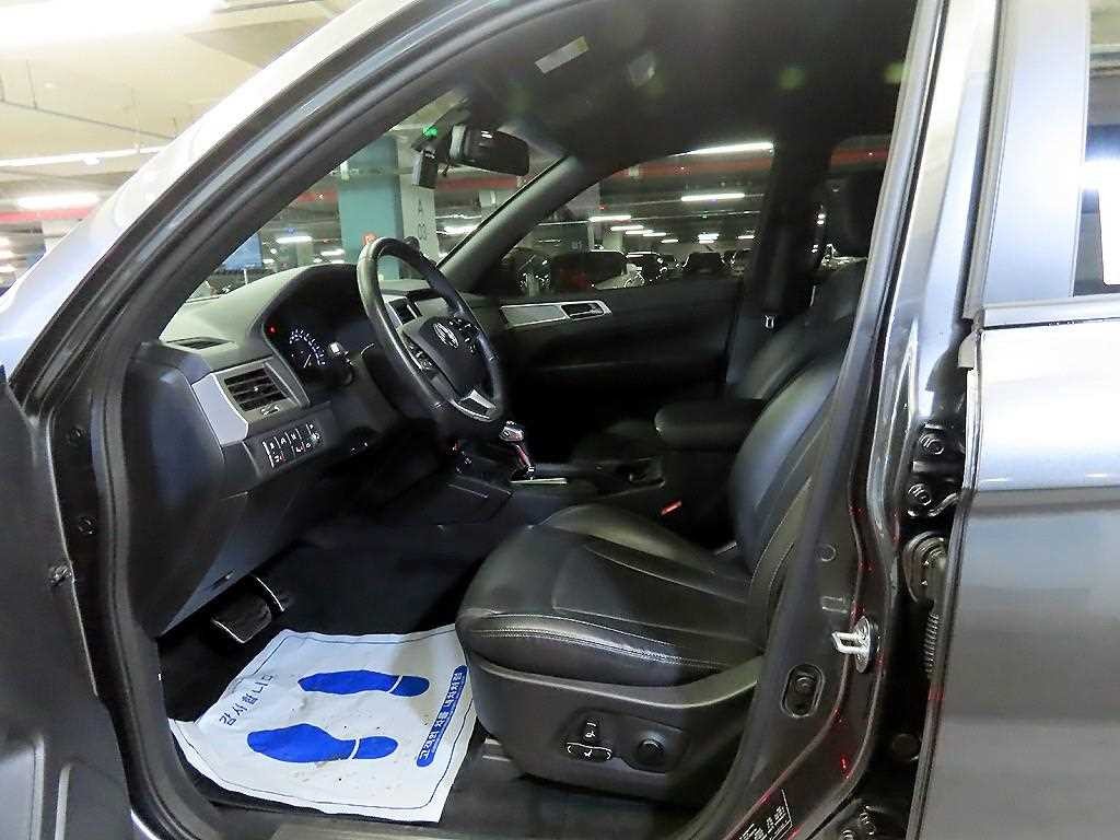 KG모빌리티(쌍용) 렉스턴 렉스턴 스포츠 칸 디젤 2.2 4WD 프로페셔널 S 이미지 6