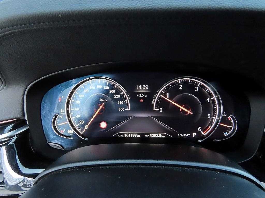 BMW 5시리즈 5시리즈 (G30) 520d xDrive M 스포츠 플러스 이미지 9