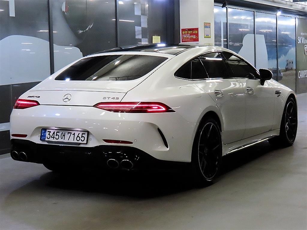 벤츠 AMG GT 4도어 43 4MATIC+ 스페셜 에디션 이미지 4