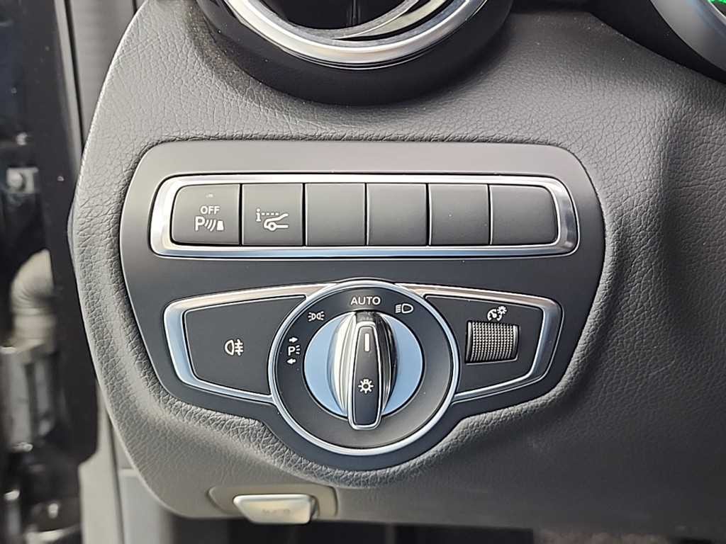 벤츠 C 클래스 C클래스 W205 C200 아방가르드 이미지 18