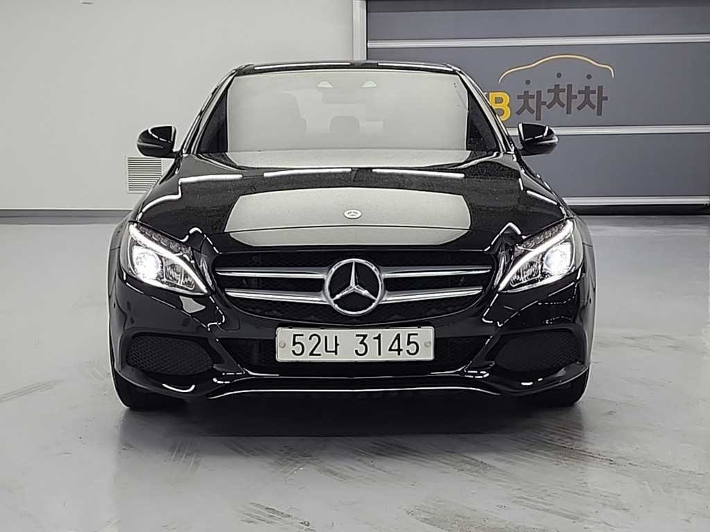 벤츠 C 클래스 C클래스 W205 C200 아방가르드 이미지 2