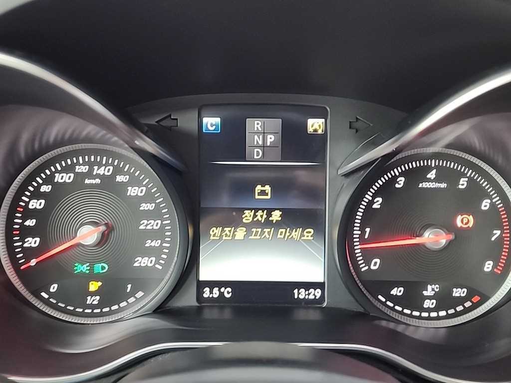 벤츠 C 클래스 C클래스 W205 C200 아방가르드 이미지 6