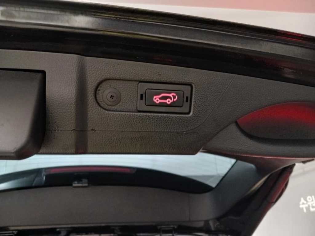 KG모빌리티(쌍용) 렉스턴 올 뉴 렉스턴 (Y450) 디젤 2.2 4WD 더 블랙 이미지 17