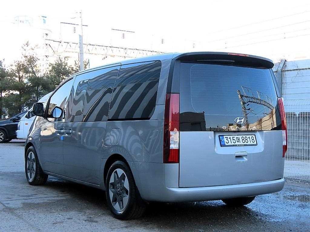 현대 스타리아 2WD 디젤 투어러 모던 9인승 이미지 3