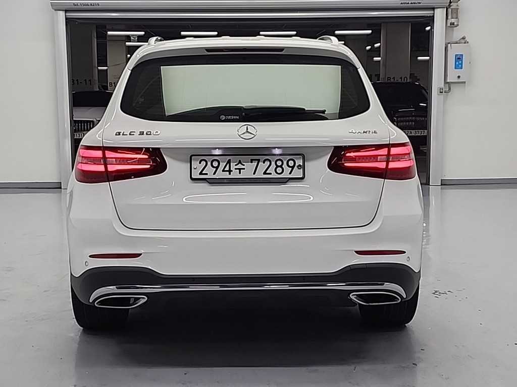 벤츠 GLC 클래스 GLC클래스 X253 GLC 300 4MATIC 이미지 3