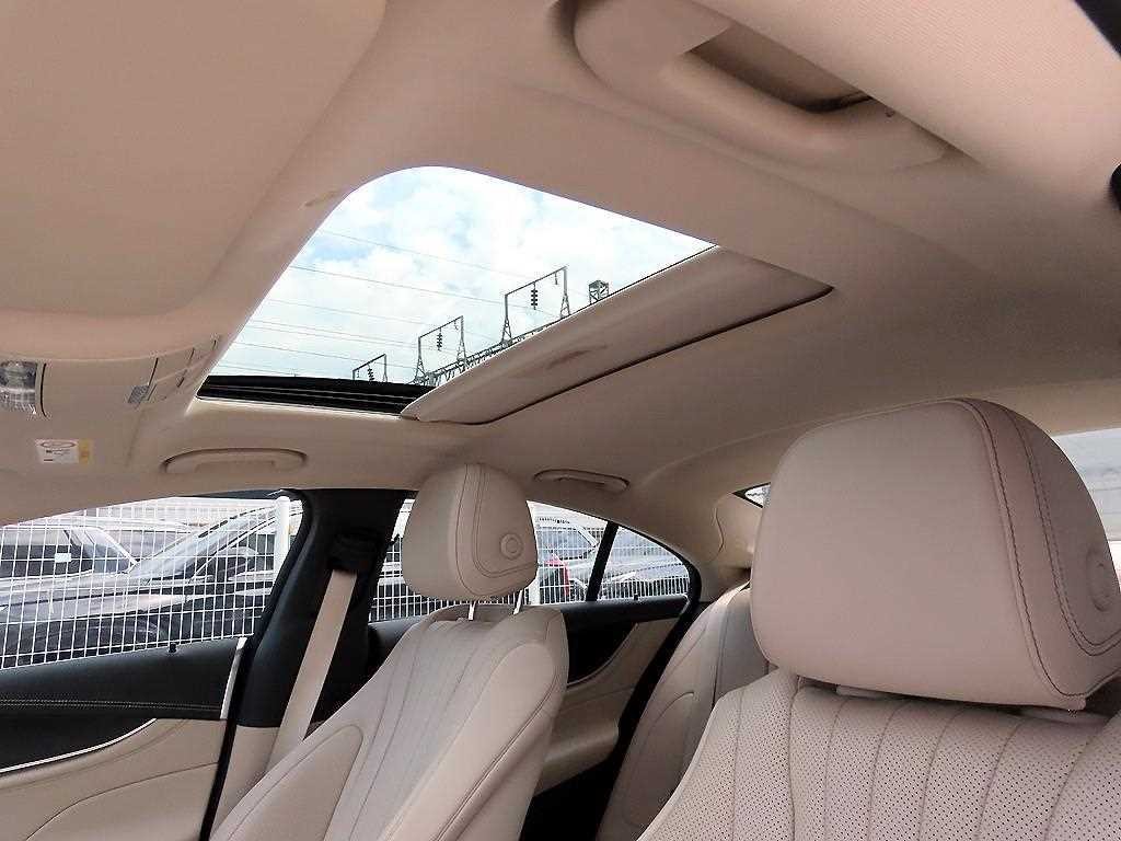 벤츠 CLS 클래스 CLS클래스 C257 CLS 300d 4MATIC 이미지 17