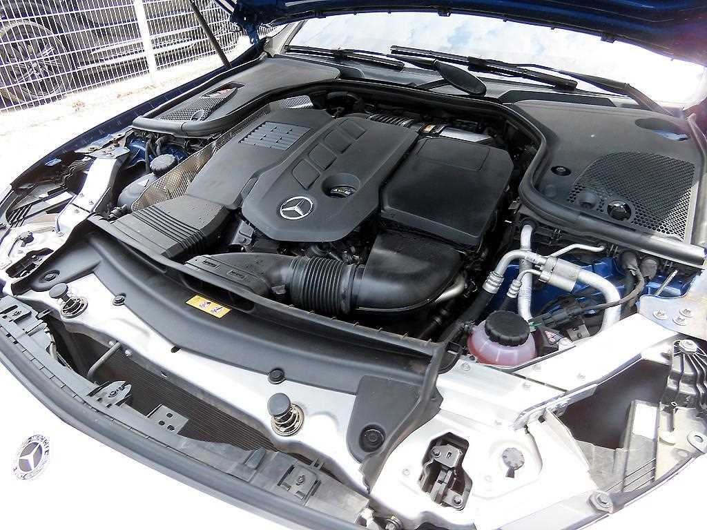 벤츠 CLS 클래스 CLS클래스 C257 CLS 300d 4MATIC 이미지 19