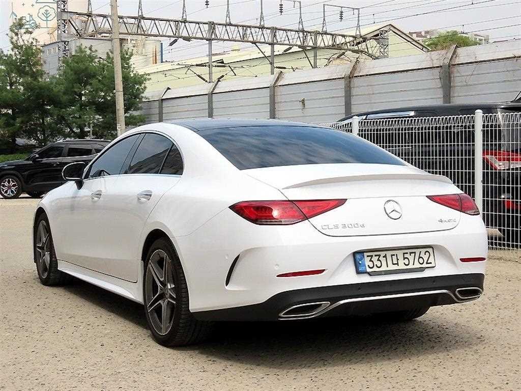 벤츠 CLS 클래스 CLS클래스 C257 CLS 300d 4MATIC 이미지 3