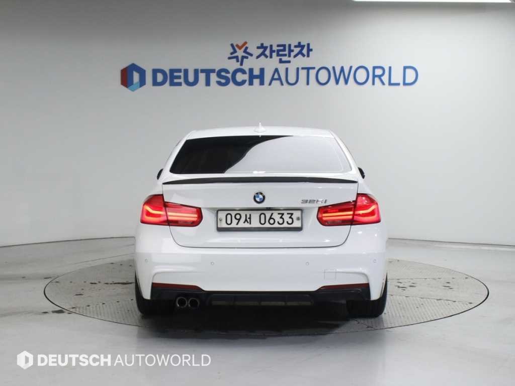 BMW 3시리즈 3시리즈 (F30) 328i M 스포츠 이미지 4