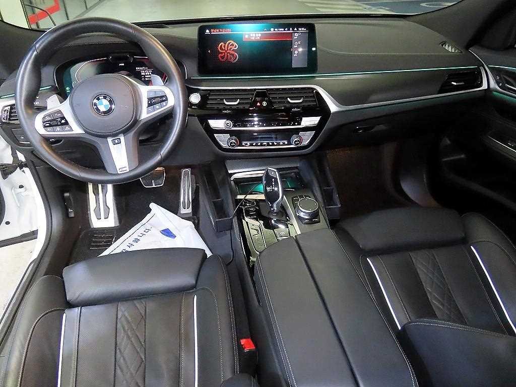 BMW 그란투리스모 6시리즈 GT (G32) 620d M 스포츠 이미지 10
