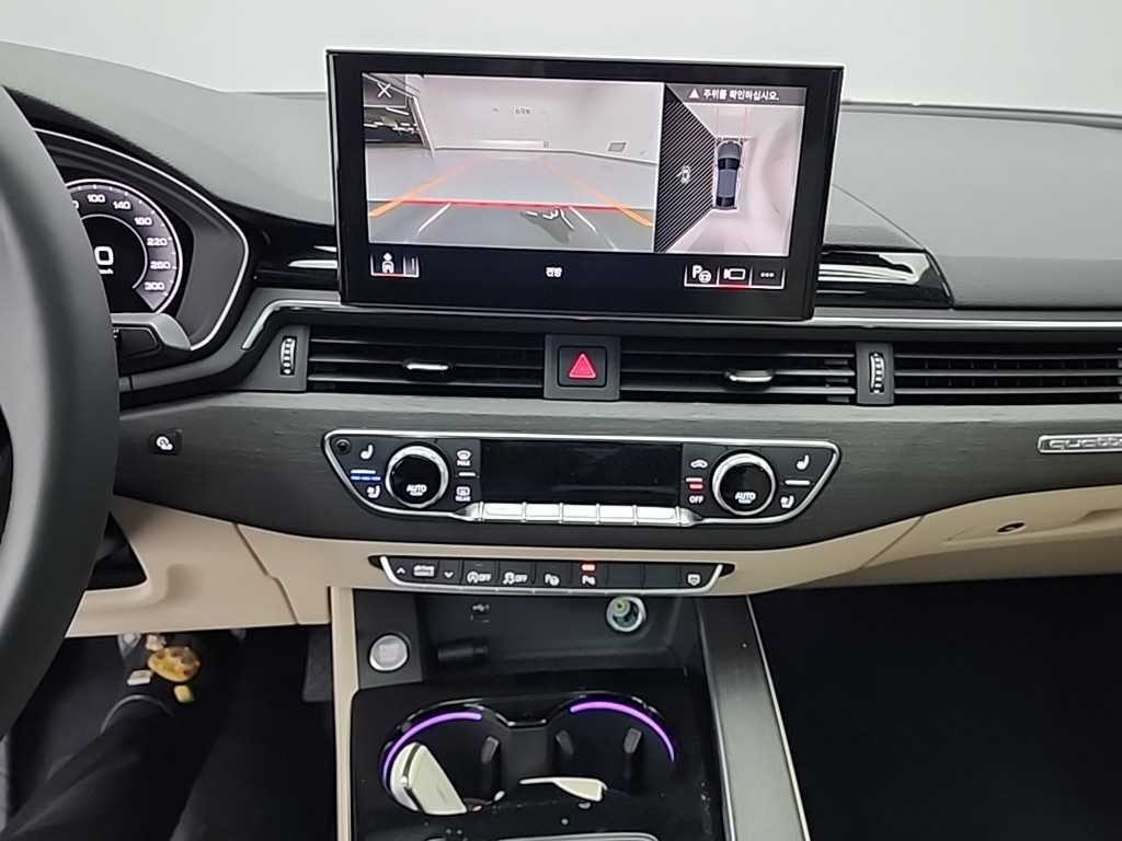 아우디 A5 A5 (F5) 40 TFSI 콰트로 프리미엄 스포트백 이미지 11