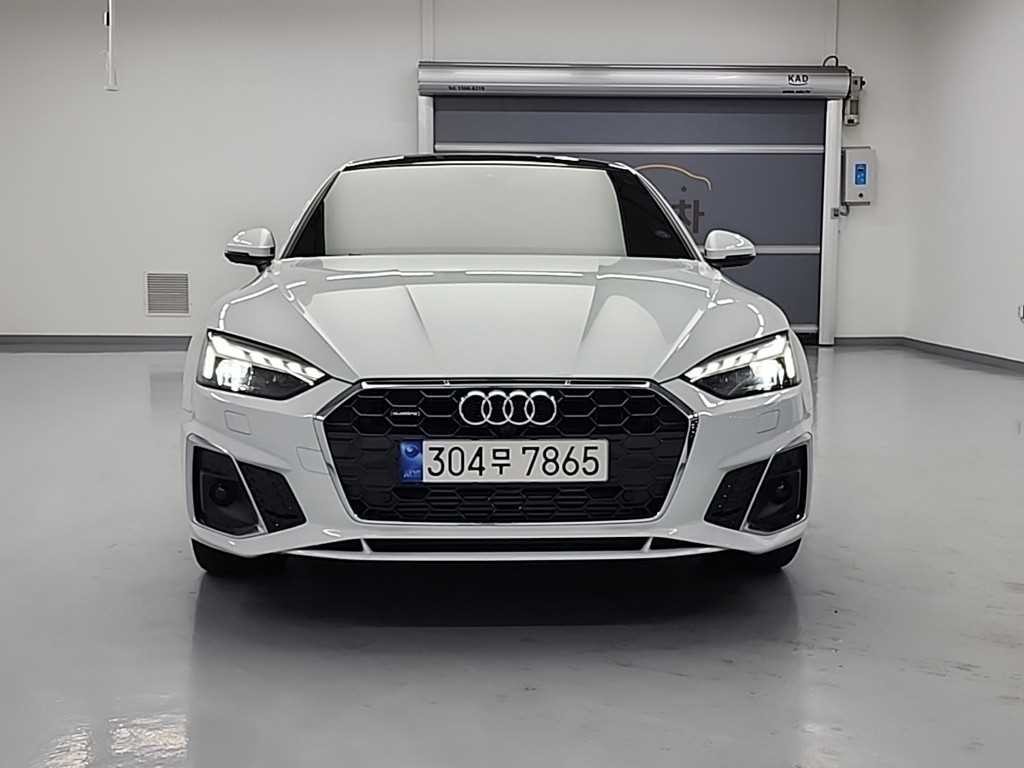 아우디 A5 A5 (F5) 40 TFSI 콰트로 프리미엄 스포트백 이미지 3