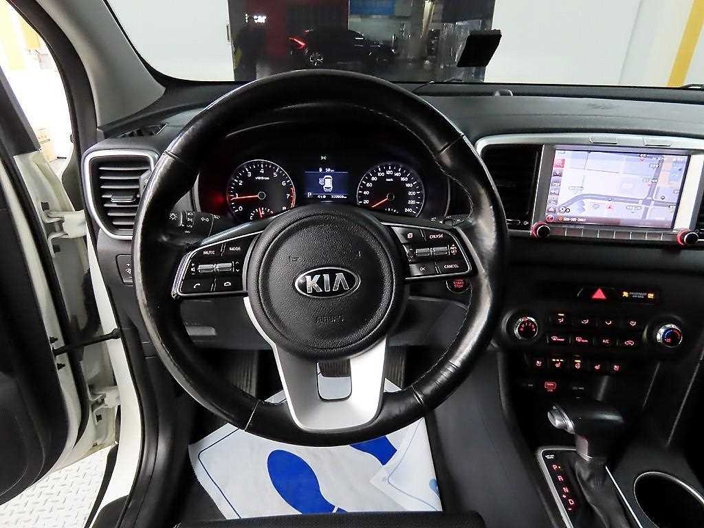기아 스포티지 스포티지 더 볼드 2.0 가솔린 2WD 프레스티지 이미지 9