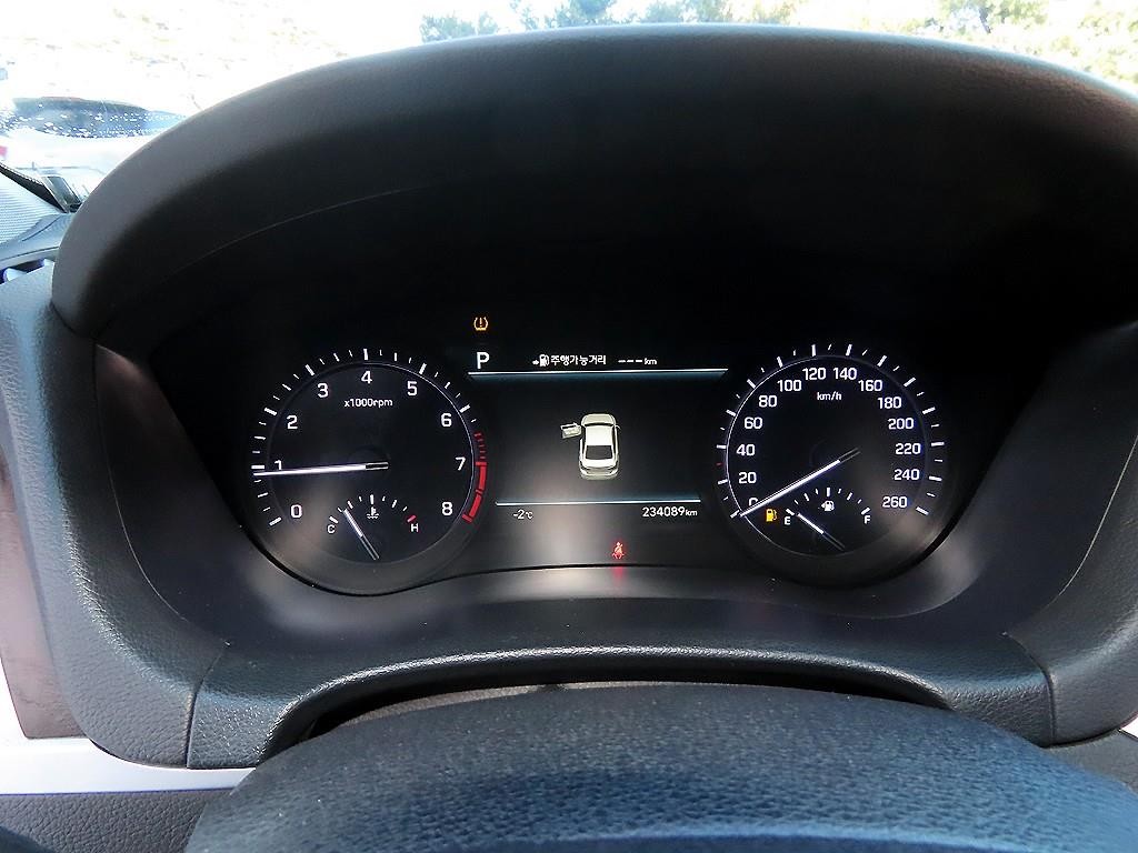 제네시스 G80 3.8 GDI AWD 프레스티지 이미지 9