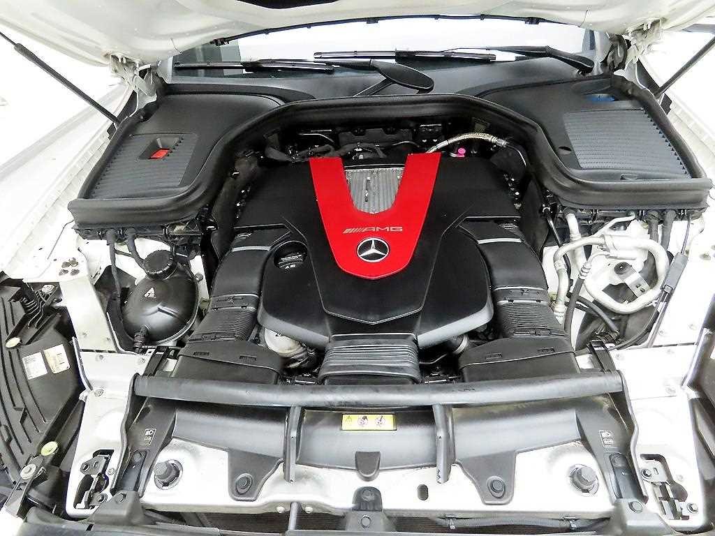벤츠 GLC 클래스 GLC클래스 X253 AMG GLC 43 4MATIC 쿠페 이미지 19
