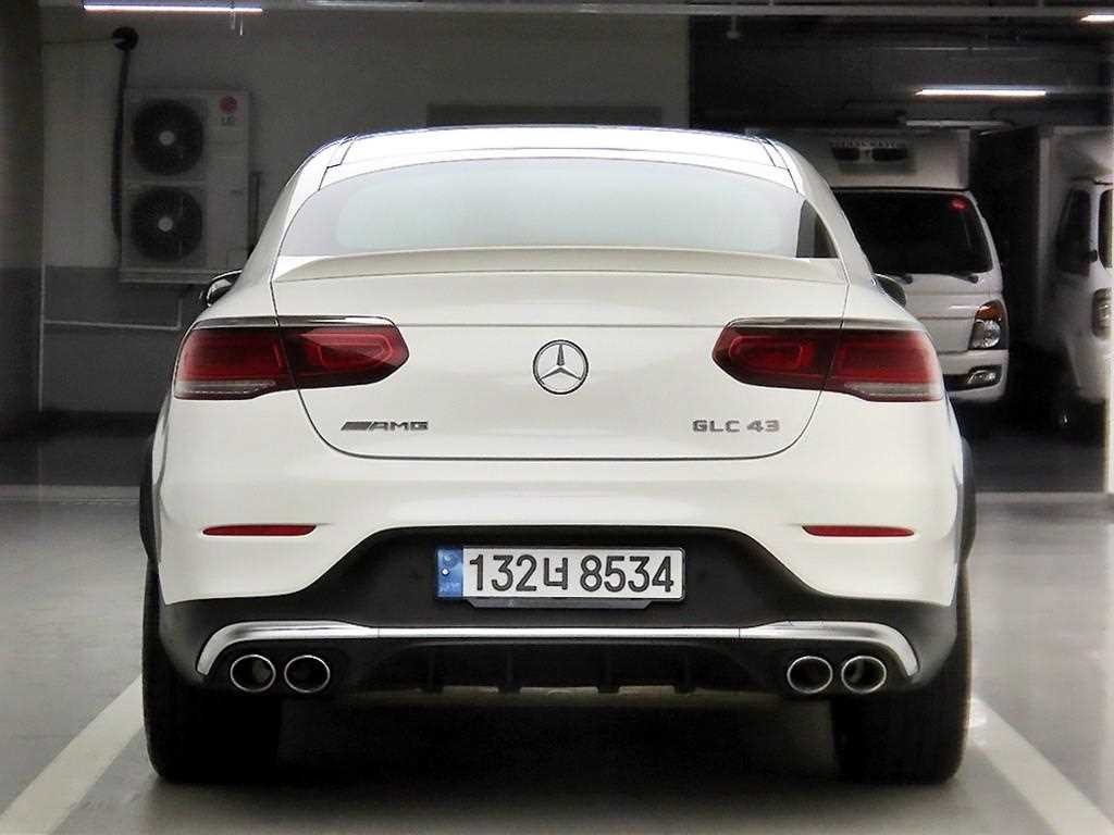 벤츠 GLC 클래스 GLC클래스 X253 AMG GLC 43 4MATIC 쿠페 이미지 3