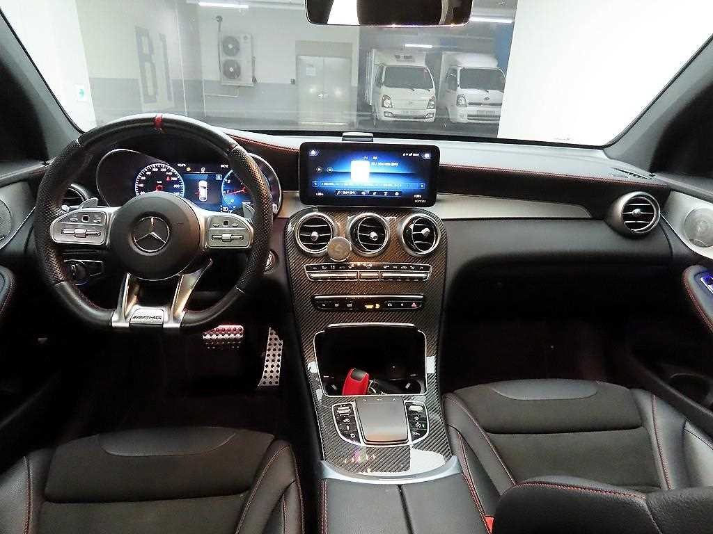 벤츠 GLC 클래스 GLC클래스 X253 AMG GLC 43 4MATIC 쿠페 이미지 8