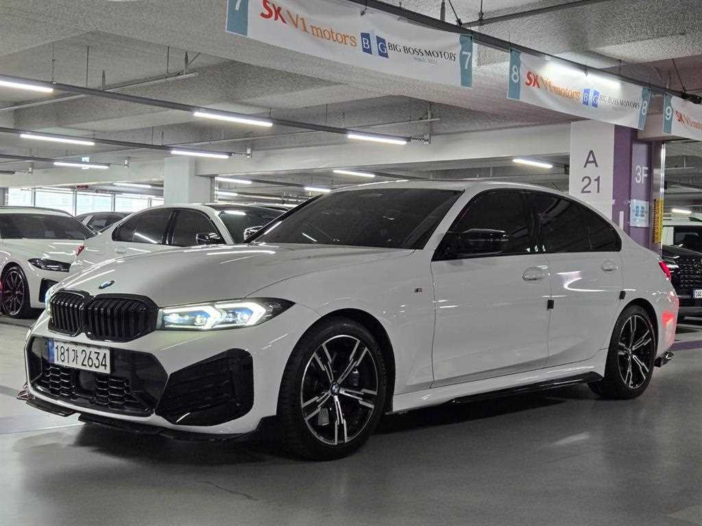 BMW 3시리즈 3시리즈 (G20) 320i M 스포츠 이미지 1