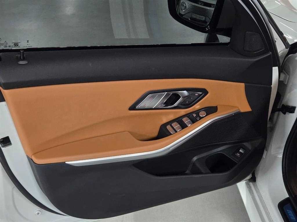 BMW 3시리즈 3시리즈 (G20) 320i M 스포츠 이미지 13