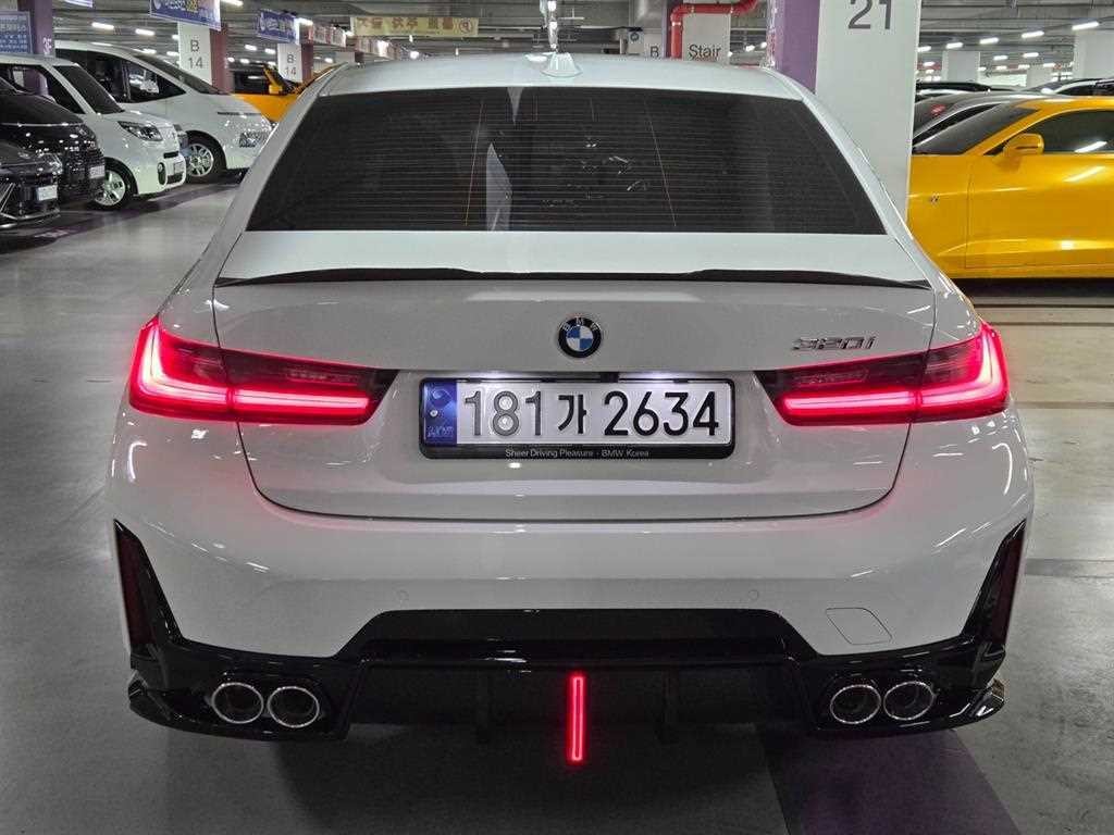 BMW 3시리즈 3시리즈 (G20) 320i M 스포츠 이미지 5