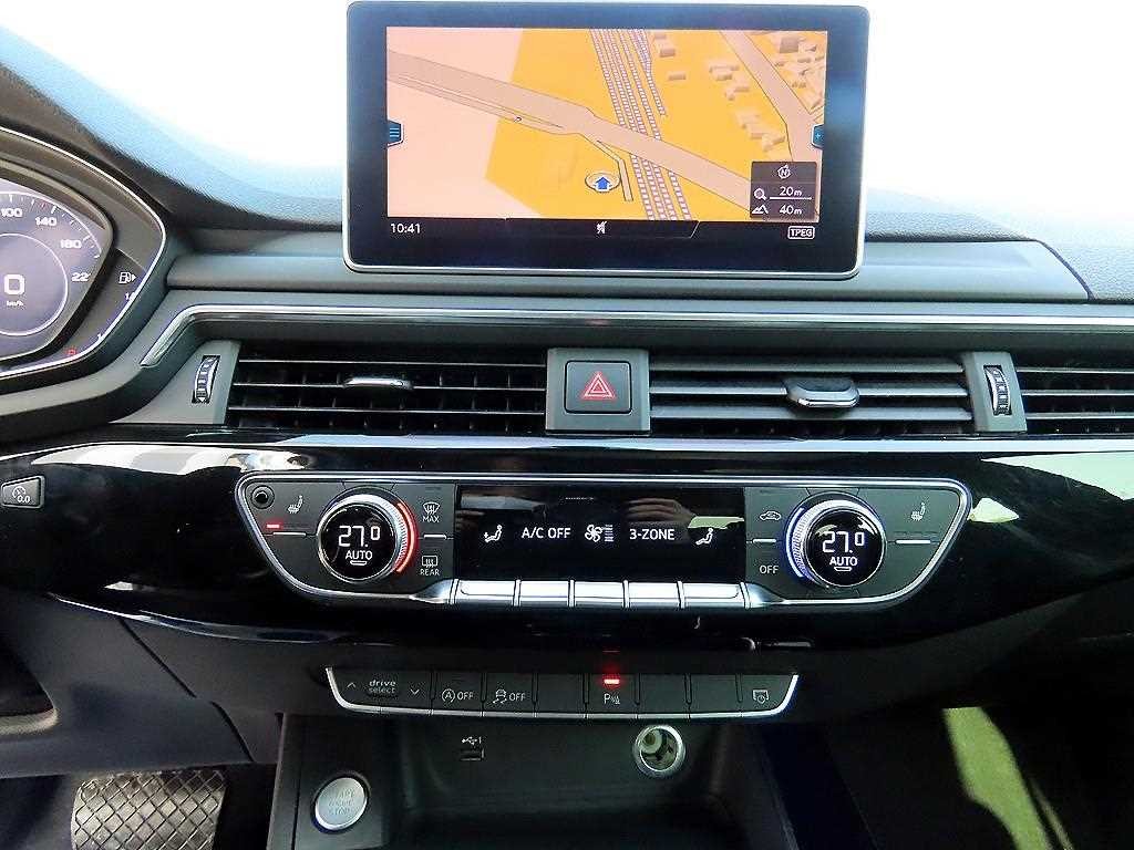아우디 A5 A5 (F5) 45 TFSI 콰트로 프리미엄 스포트백 이미지 13