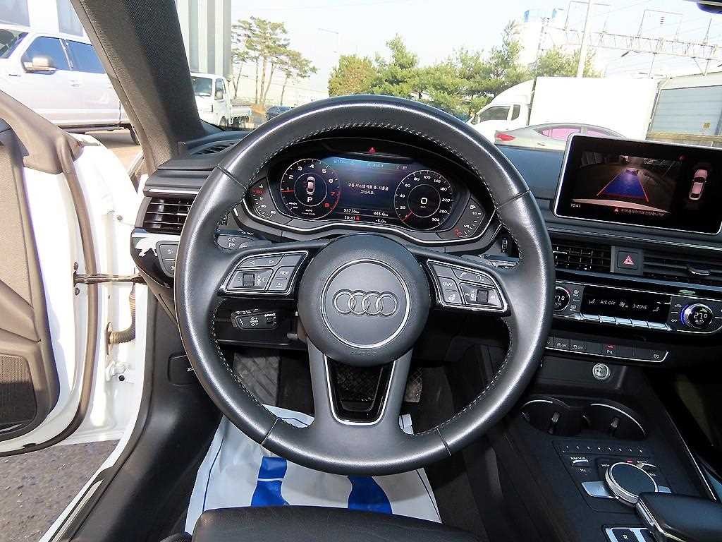 아우디 A5 A5 (F5) 45 TFSI 콰트로 프리미엄 스포트백 이미지 8
