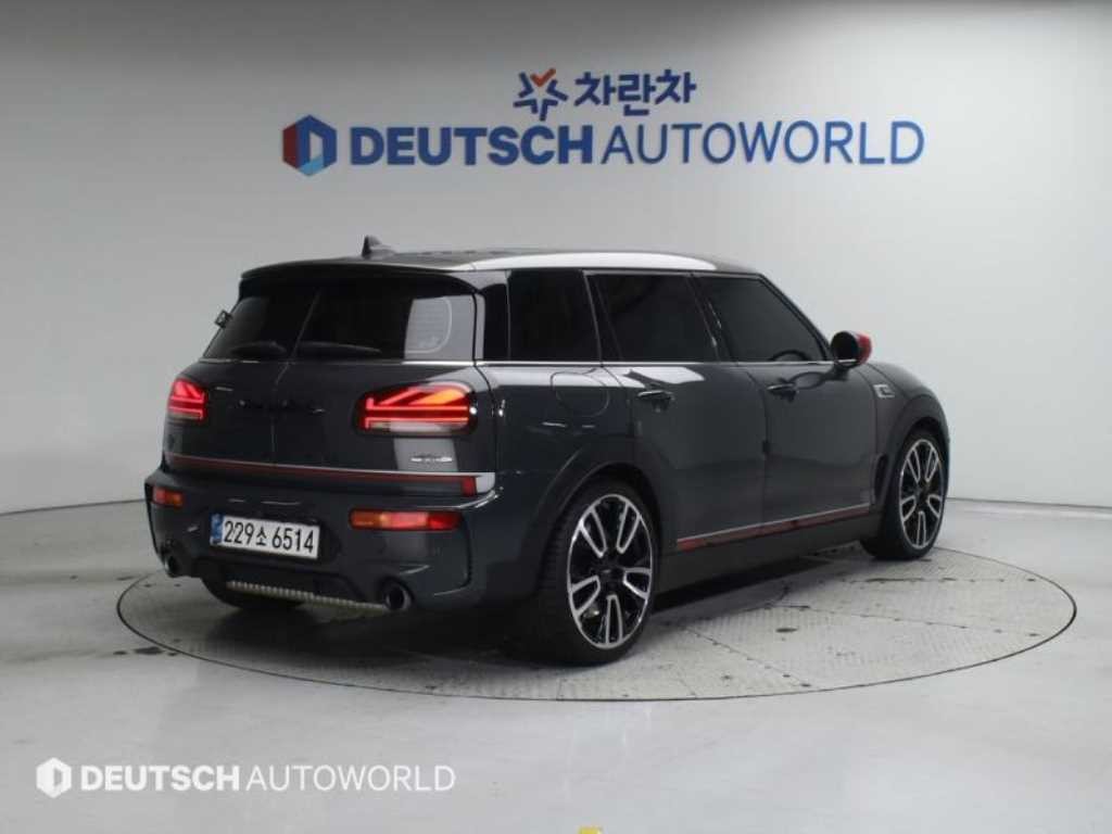 미니 클럽맨 쿠퍼 S 클럽맨 JCW 이미지 2