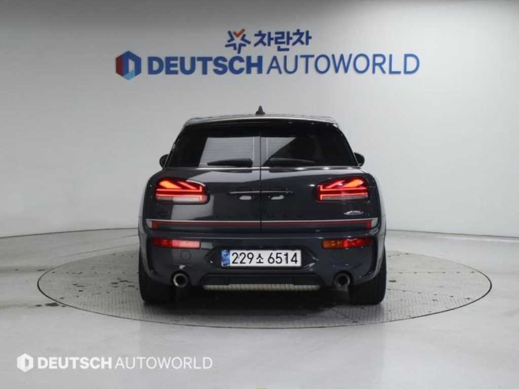 미니 클럽맨 쿠퍼 S 클럽맨 JCW 이미지 4